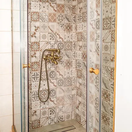 Giannis House Feriehus Paradeísion